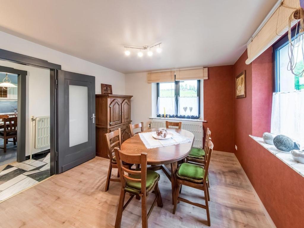 Atmospheric Holiday Home In B Llingen With Infrared Sauna Bullange Ngoại thất bức ảnh